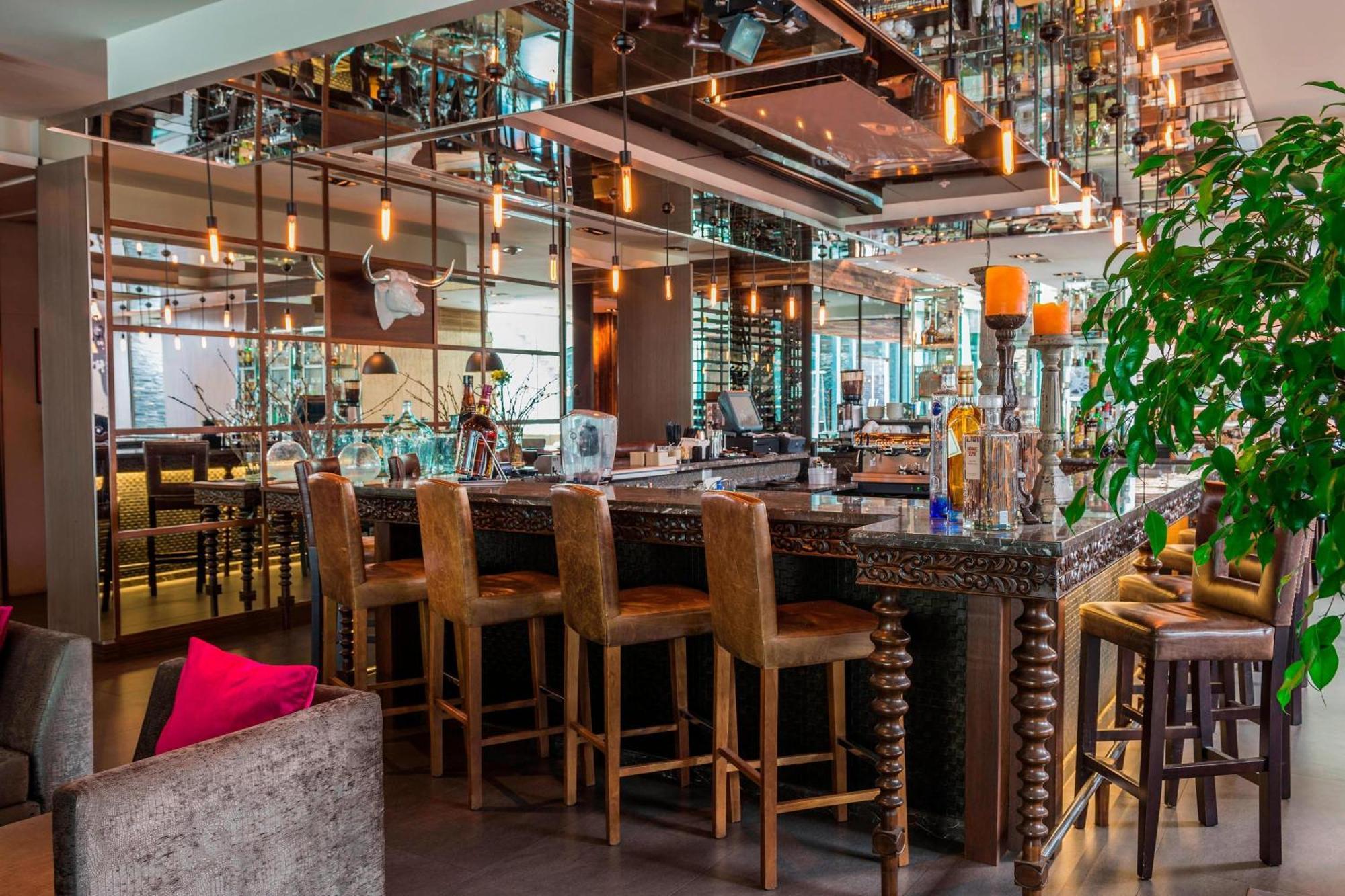 Hotel Renaissance Santiago By Marriott Zewnętrze zdjęcie